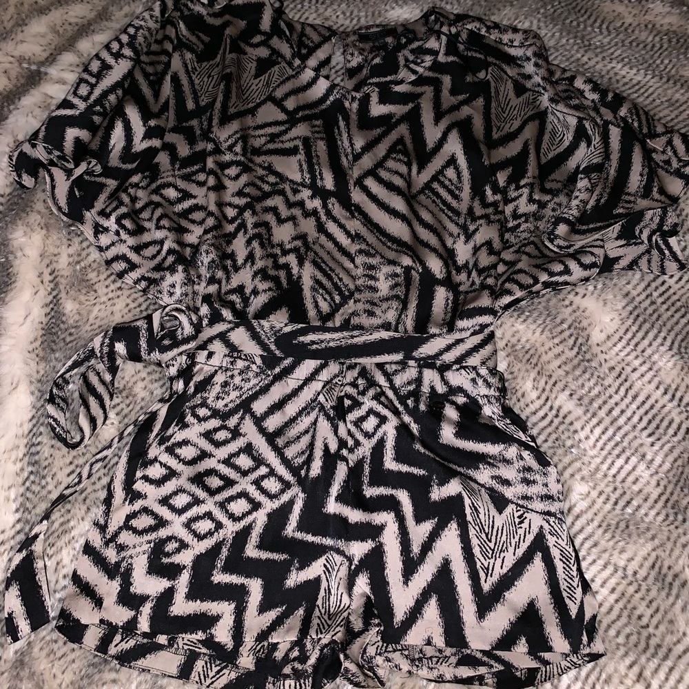 Geometric print romper